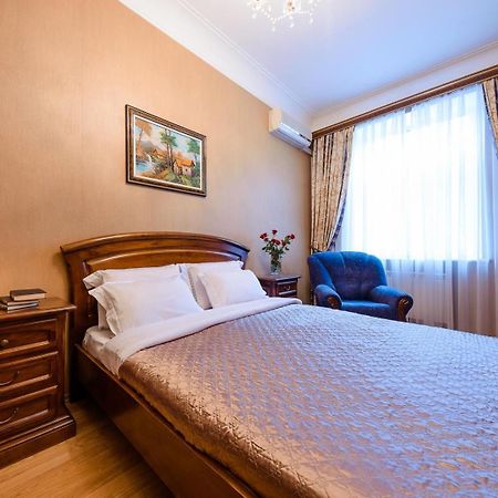 Boutique Apart-Hotel Sherborne Киев Екстериор снимка