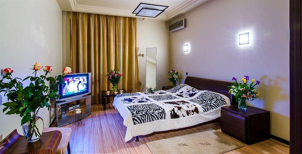 Boutique Apart-Hotel Sherborne Киев Екстериор снимка
