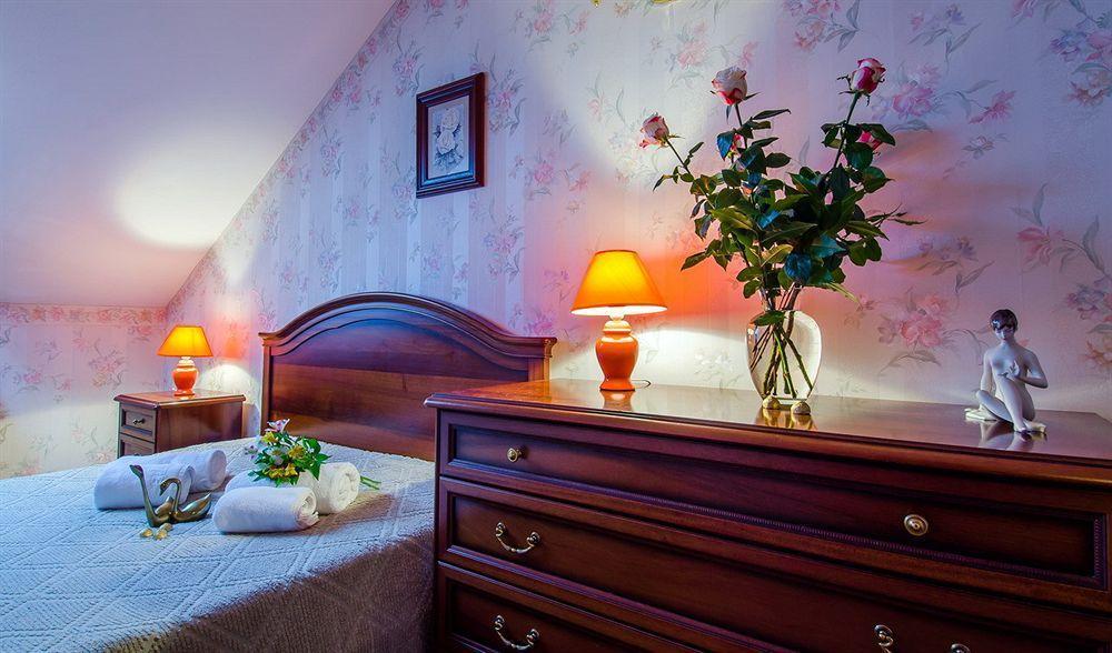 Boutique Apart-Hotel Sherborne Киев Екстериор снимка