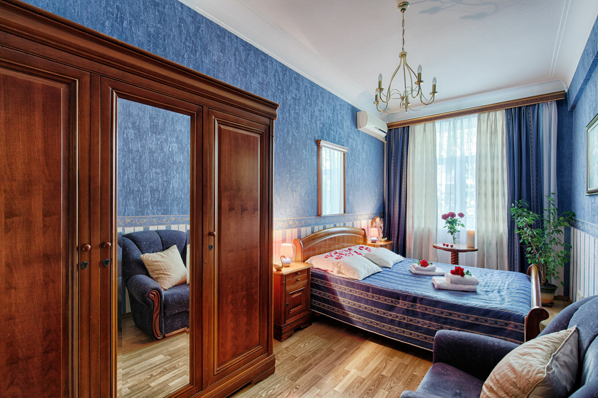 Boutique Apart-Hotel Sherborne Киев Екстериор снимка